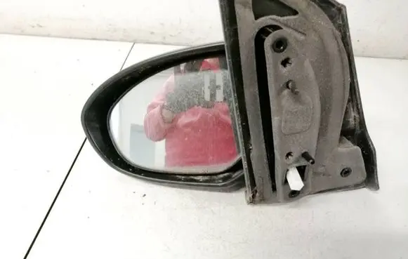 Mazda 2 Front door electric wing mirror e4022683 e4022684
