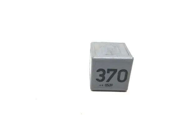 Audi A6 S6 C6 4F Other relay 8D0951253 V23134J52X300