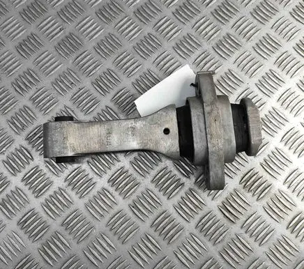 Hyundai Sonata LF Engine mount bracket 21950C1500