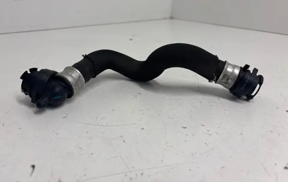 Peugeot 308 Engine coolant pipe/hose