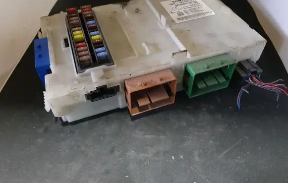 Volvo XC60 Fuse module 30765624AE