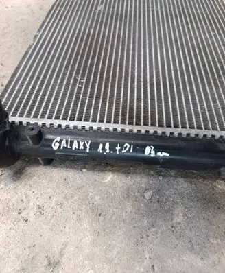 Ford Galaxy Coolant radiator 7m3121253b