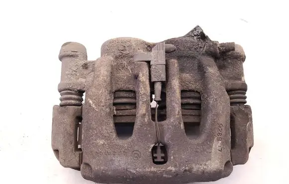 Mercedes-Benz Sprinter W906 Front brake caliper 928907
