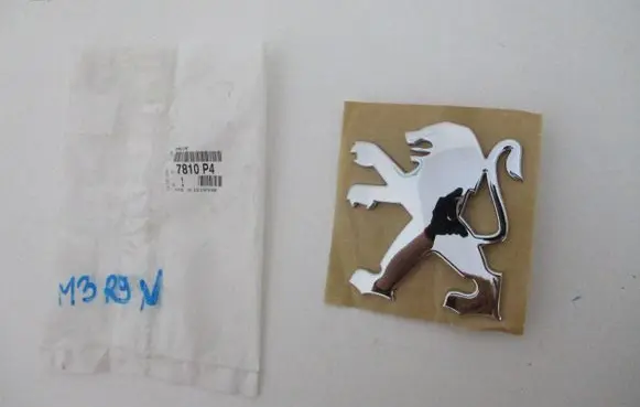 Peugeot 407 Manufacturers badge/model letters 7810P4
