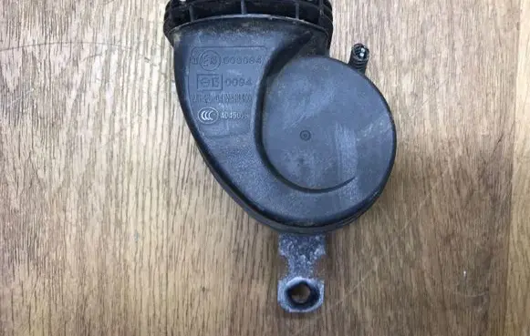 Lexus RX 450H Horn signal 8652030670