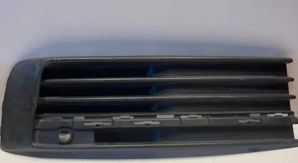 Volkswagen Multivan T6 Front bumper lower grill 7E5853684