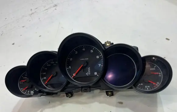 Porsche Cayenne (92A) Speedometer (instrument cluster) 7P5920900S