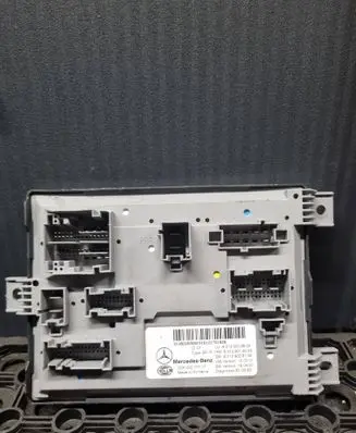 Mercedes-Benz E W213 Comfort/convenience module A2139006909 5DK01077717 A2139028105
