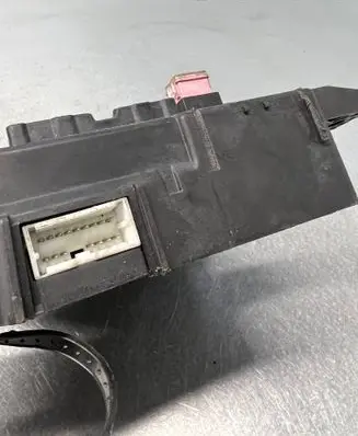 Mitsubishi Outlander Fuse box set 519087902