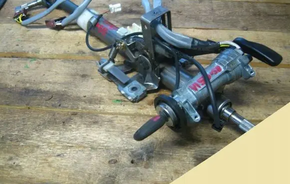 Steering wheel axle set