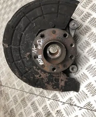 Alfa Romeo Giulietta Front wheel hub