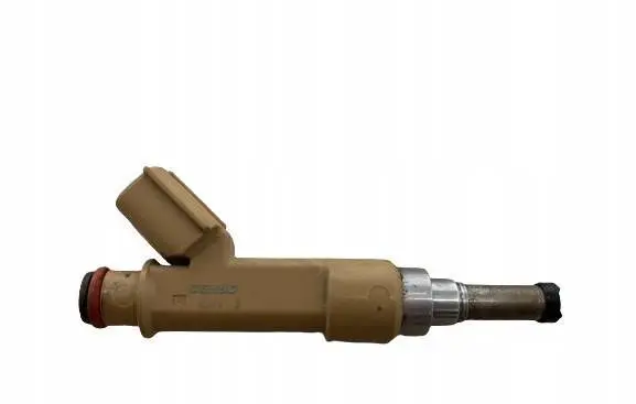 Toyota Prius (XW30) Fuel injector 2325037010