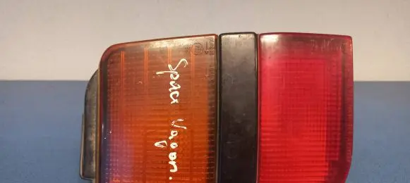 Mitsubishi Space Wagon Rear/tail lights 0431536