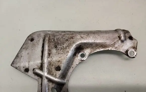 Audi A8 S8 D3 4E Heat shield in engine bay 4E0321129C