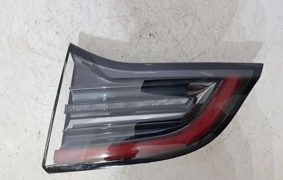 Tesla Model Y Tailgate rear/tail lights 150208900B 2715015332