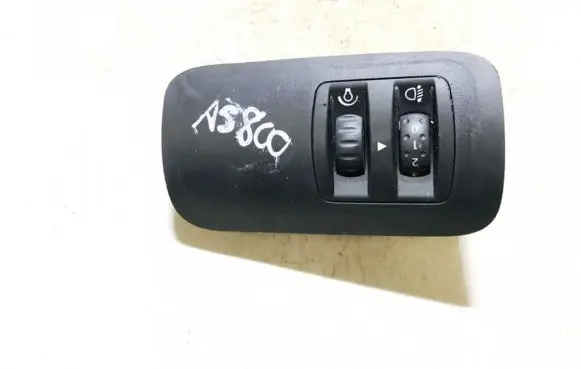 Renault Megane II Headlight level height control switch 8200095495b 8200176081