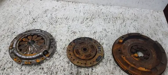 Mazda 323 Clutch set kit
