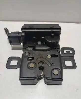 Mini One - Cooper R50 - 53 Tailgate/trunk/boot lock/catch/latch 31080C03
