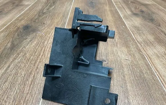 Land Rover Range Rover Velar Radiator support slam panel GX7319K624AF
