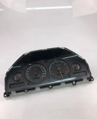 Volvo S80 Speedometer (instrument cluster) 30682272