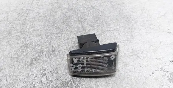 Volvo S40, V40 Front fender indicator light 6R0142631