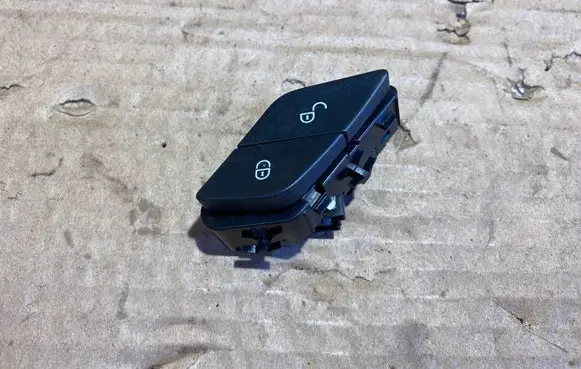 Central locking switch button