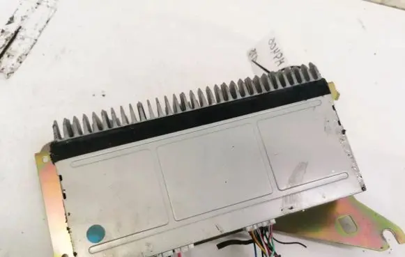 Lexus RX 300 Sound amplifier 8610048040 86100-48040