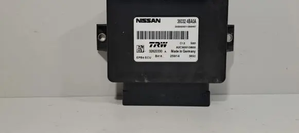 Nissan Qashqai Hand brake control module 32620330