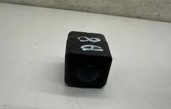 Audi A8 S8 D4 4H Reversing camera 8K0980551B GPKD5974RR 99C00002