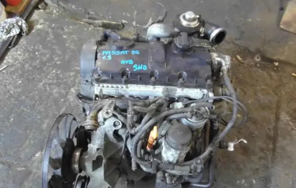 Volkswagen PASSAT B6 Engine AVB