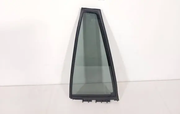 Rear vent window glass