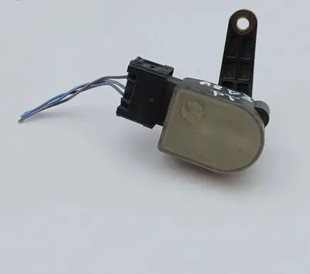 Audi A8 S8 D3 4E Headlight/headlamp level sensor 4E0907503C
