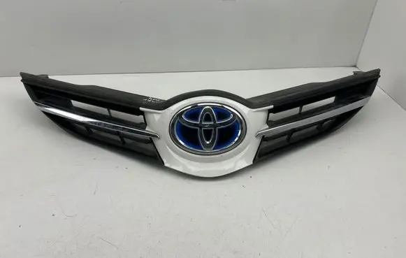 Toyota Auris E180 Front grill 5311402260