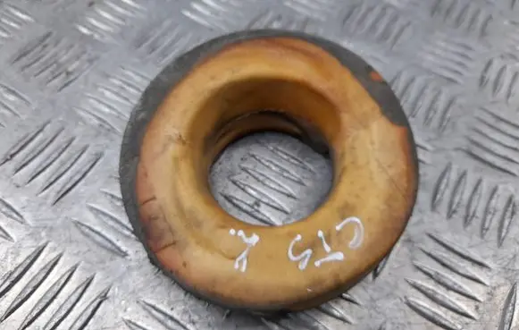 Cadillac CTS Rear coil spring rubber mount 20767137