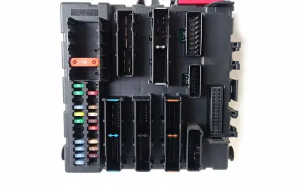 Opel Signum Fuse box set 13205777