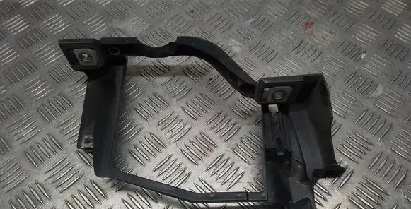 BMW 5 E60 E61 Headlight/headlamp mounting bracket 15873700