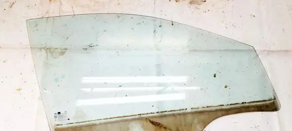 Hyundai Getz Front door window glass four-door