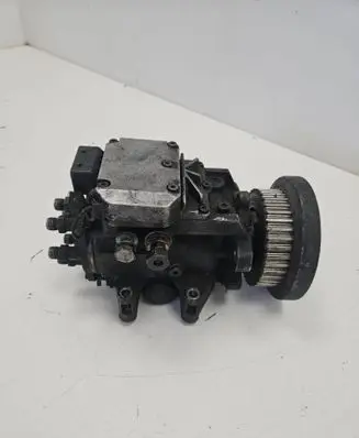 Audi A6 S6 C5 4B Fuel injection high pressure pump