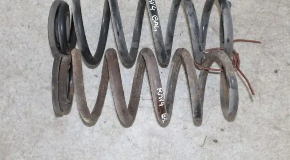 Toyota RAV 4 (XA30) Rear coil spring