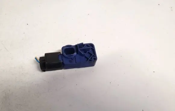 Dacia Sandero Airbag deployment crash/impact sensor 988304337r
