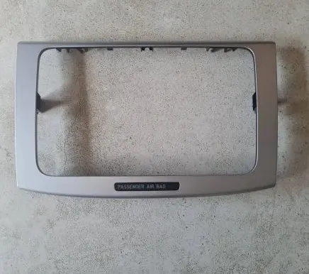 Volkswagen PASSAT CC Radio/GPS head unit trim 3C0858069AE