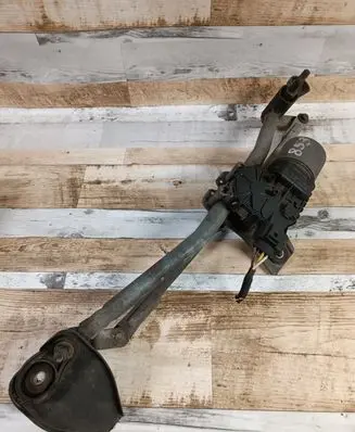 Opel Astra H Front wiper linkage and motor 13111211
