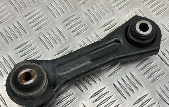 Chrysler Pacifica Rear control arm 68218020AD