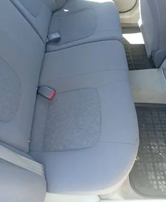 KIA Cerato Second row seats