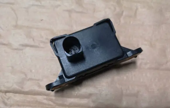 Volkswagen Golf V ESP acceleration yaw rate sensor 7H0907655A