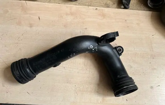 Seat Altea XL Air intake hose/pipe 3C0145770B