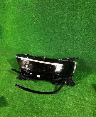Opel Mokka B Headlight/headlamp 9847939680