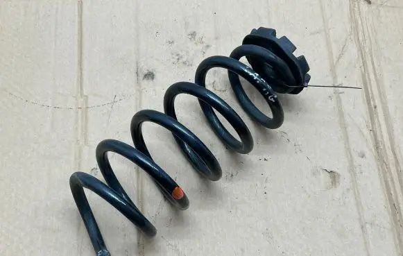 Renault Captur Rear coil spring