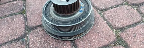 Crankshaft pulley