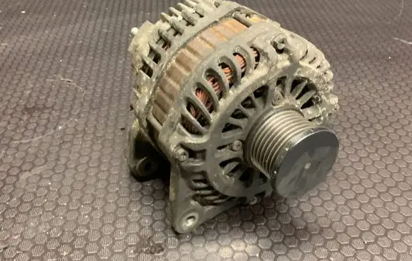 Nissan X-Trail T31 Generator/alternator 23100JG71A A3TJ2481 12V150A7621